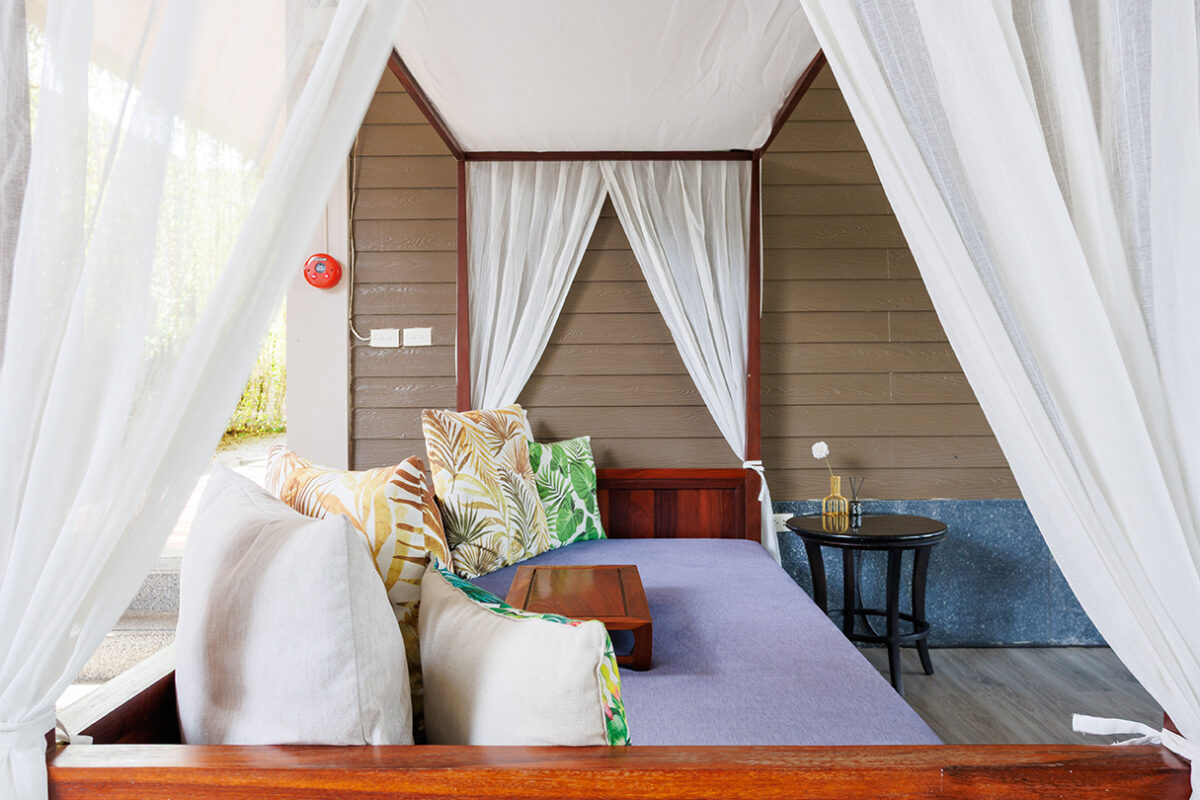 https://www.signaturephuket.com/wp-content/uploads/2025/08/lobby-02.jpg