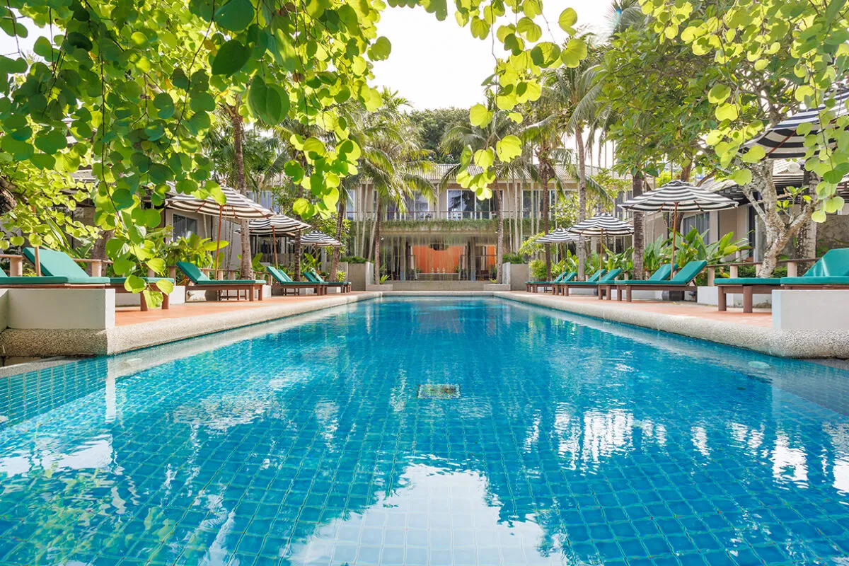 https://www.signaturephuket.com/wp-content/uploads/2026/05/swimming-pool-04-1200x800-1.webp